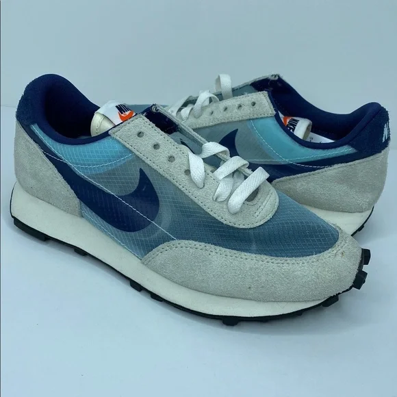 Women’s Nike Daybreak size 6.5 (CZ0614 300) - Picture 3 of 10